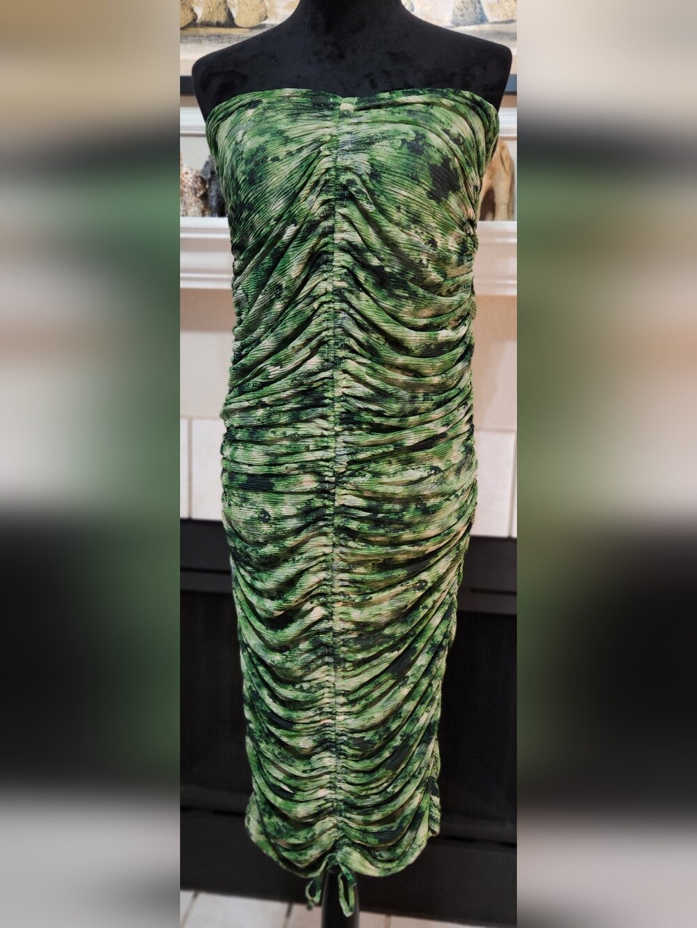 AKIRA Strapless Ruched Green Printed Midi Dress